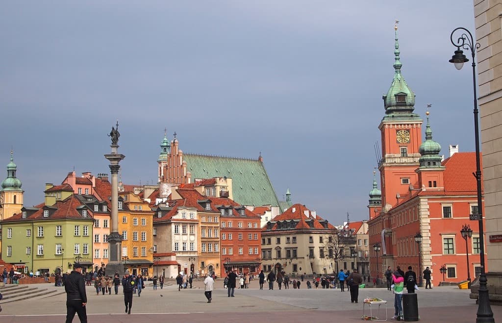 Коронавирус новые ограничения в Польше ПрофреркутингЦентр