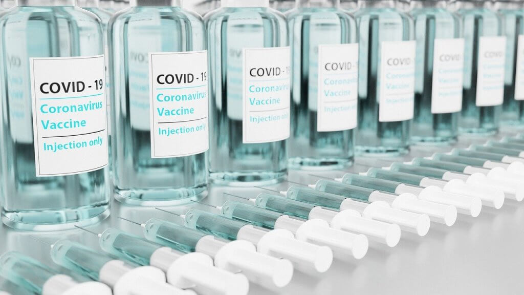 Прививки против  COVID иностранцам в Польше Профрекрутингцентр
